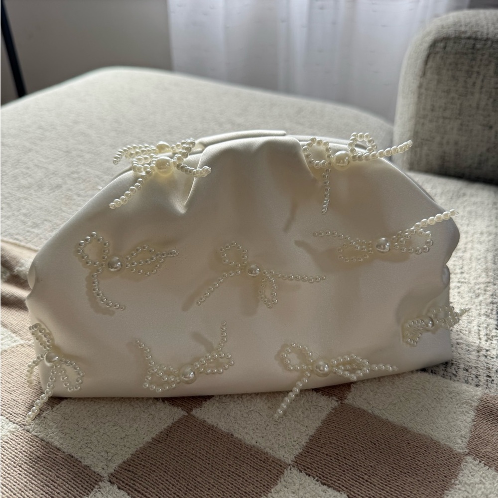 Sincerely Jules Cream Clutch with Pearl Accents
